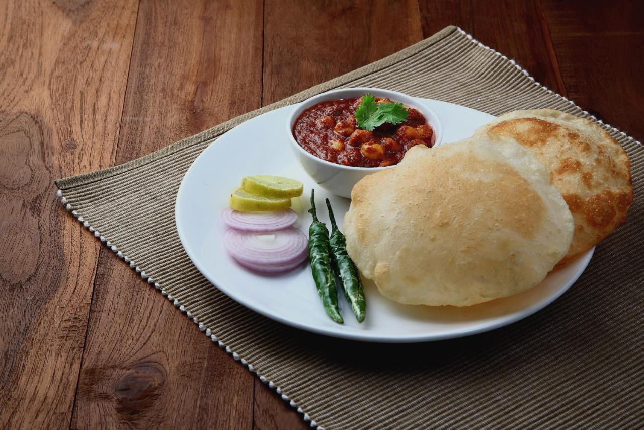 Hotel O Food Plaza Zirakpur エクステリア 写真
